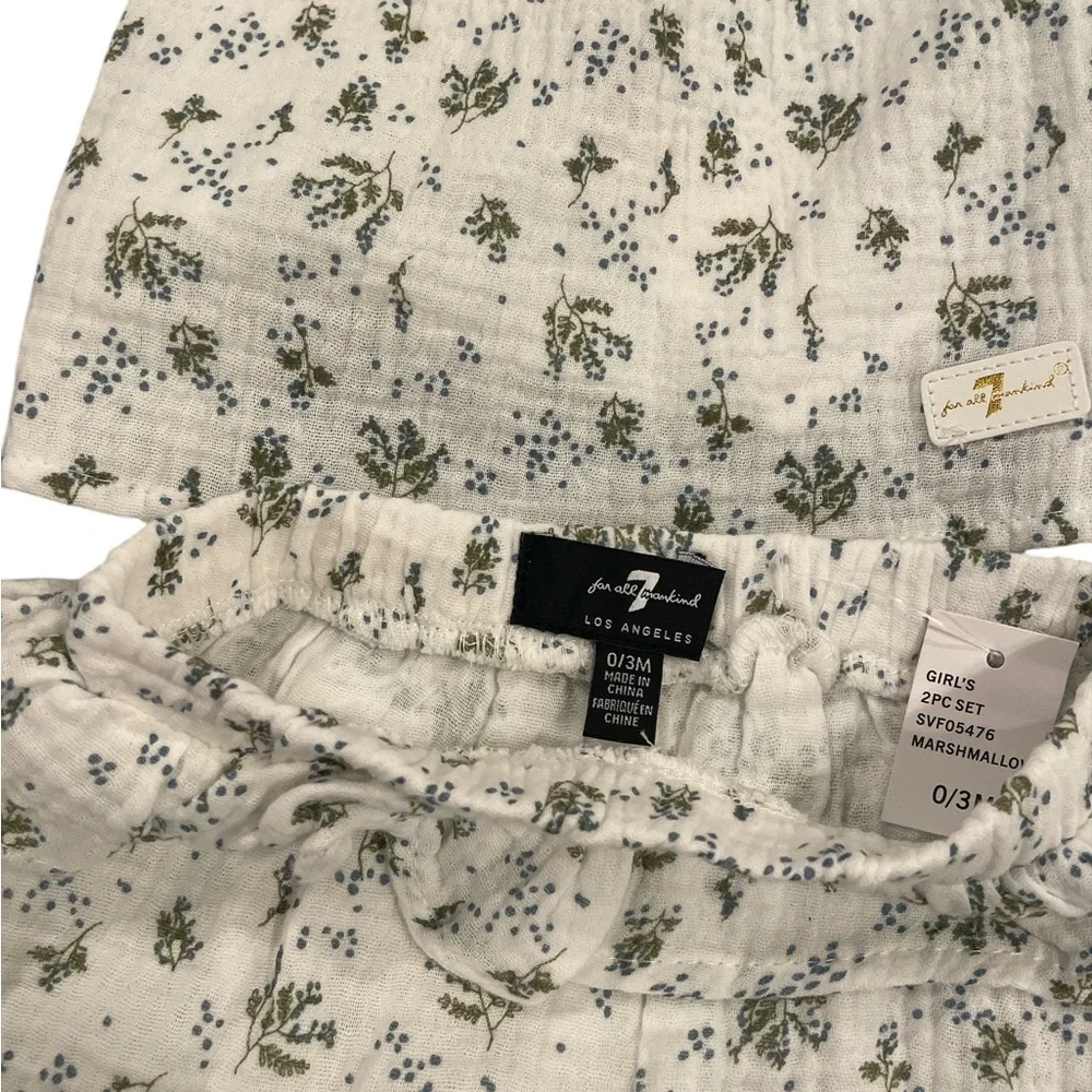 7 For All Mankind Girls Floral Print Matching Set Size 0-3 months.
